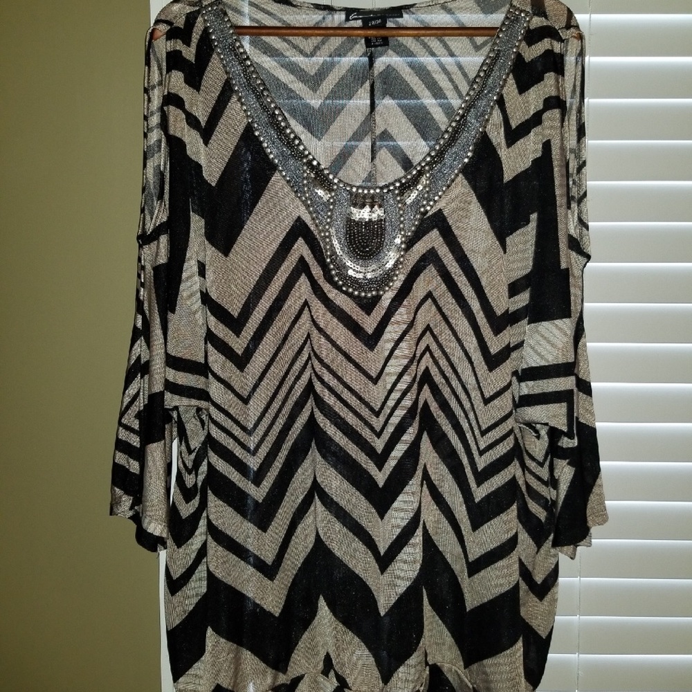 Beautiful tunic style blouse